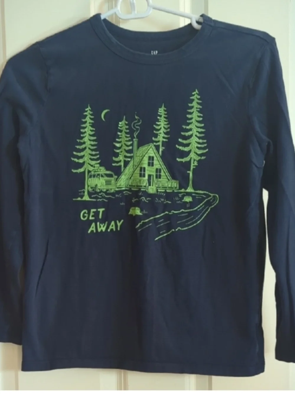 GAP Kids 'Get Away' Navy Long-Sleeve Graphic Tee Part Of My 4 Items Bundle Sale